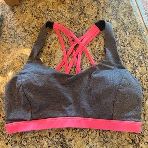 Lululemon free to be serene bra